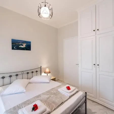 In The Center Of Lefkas Apartment